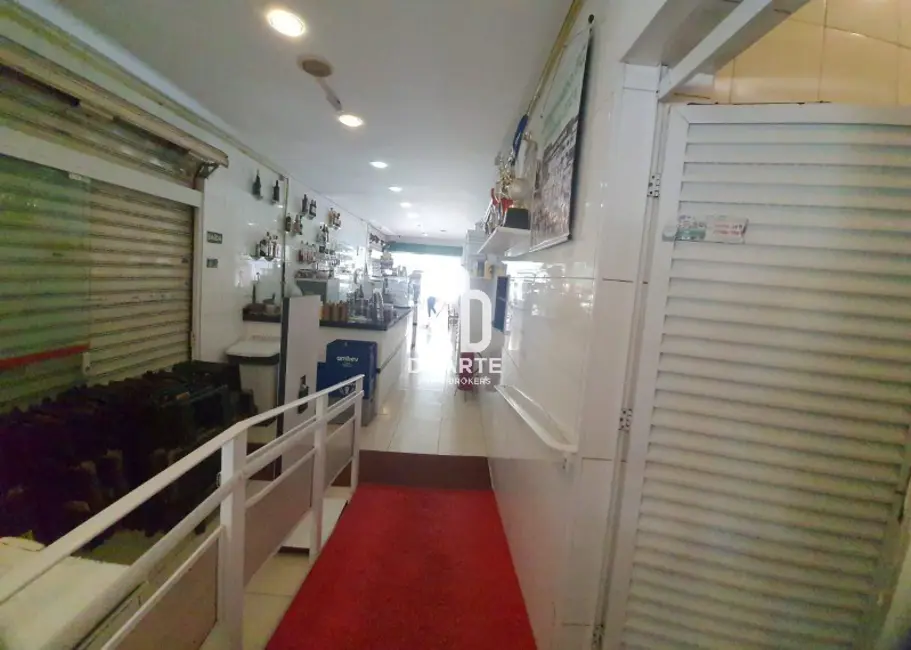 Foto 9 de Loja à venda, 225m2 em Vila Mathias, Santos - SP