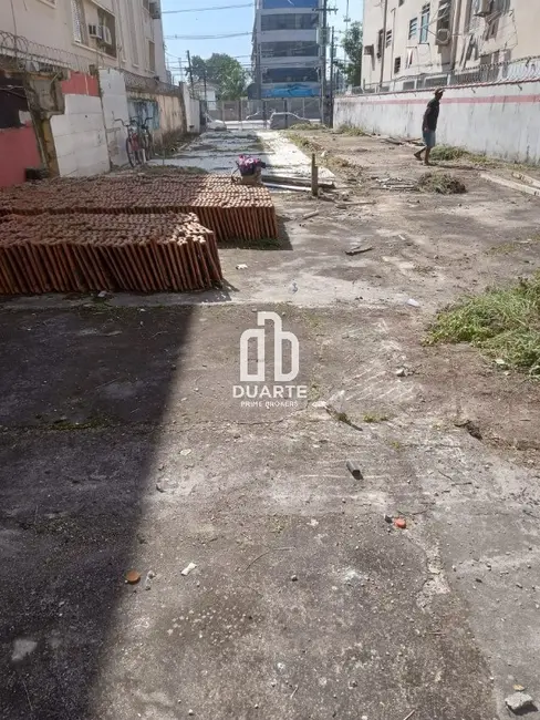 Foto 1 de Terreno / Lote à venda, 735m2 em Aparecida, Santos - SP