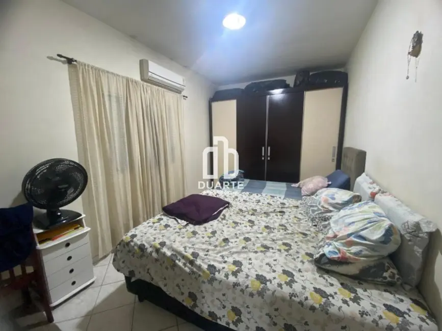 Foto 8 de Casa de Condomínio com 2 quartos à venda, 70m2 em Parque São Vicente, Sao Vicente - SP