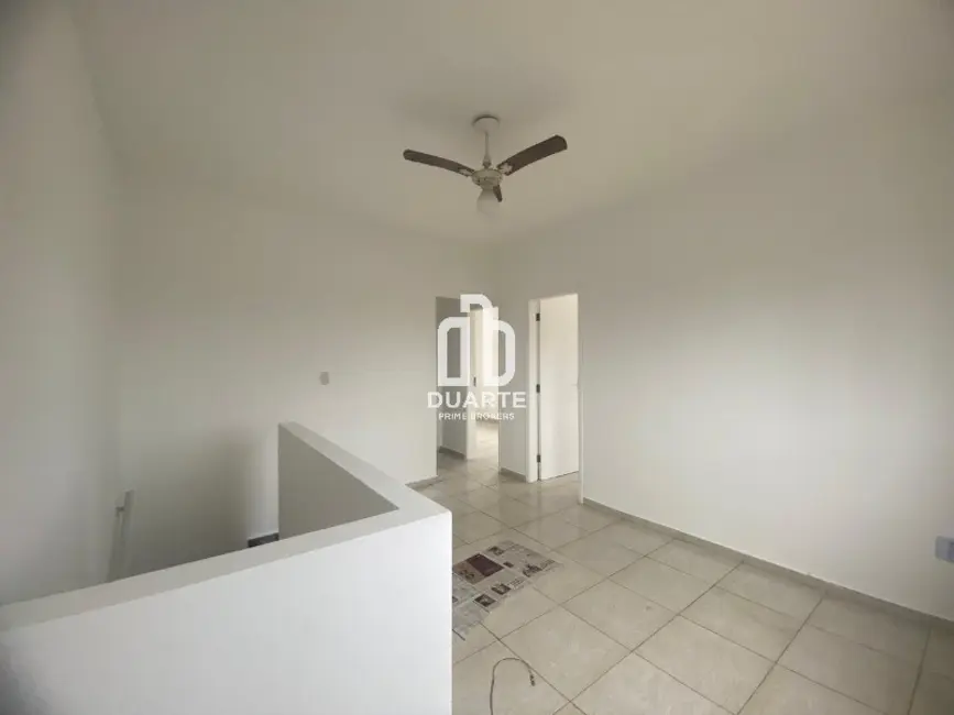 Foto 6 de Casa de Condomínio com 2 quartos à venda, 50m2 em Vila Mateo Bei, Sao Vicente - SP
