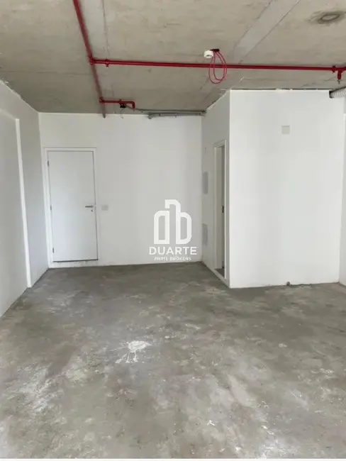 Sala Comercial para alugar, 45m2 em Vila Mathias, Santos - SP - imagem 2 Foto 2 de Sala Comercial para alugar, 45m2 em Vila Mathias, Santos - SP