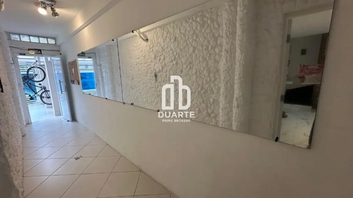 Foto 3 de Casa com 3 quartos à venda, 165m2 em Ponta da Praia, Santos - SP