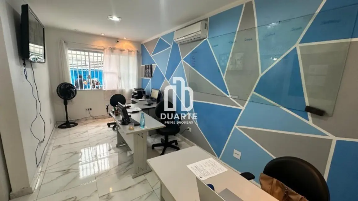 Foto 6 de Casa com 3 quartos à venda, 165m2 em Ponta da Praia, Santos - SP