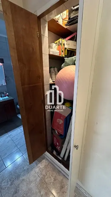 Apartamento com 3 quartos à venda, 100m2 em Gonzaga, Santos - SP - imagem 4 Foto 4 de Apartamento com 3 quartos à venda, 100m2 em Gonzaga, Santos - SP