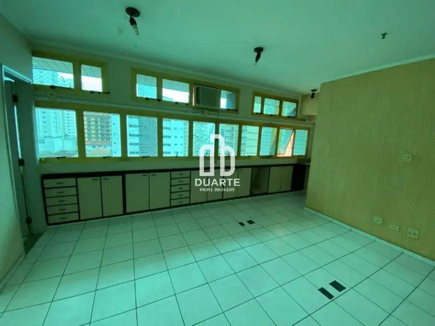 Foto 4 de Sala Comercial para alugar, 48m2 em Gonzaga, Santos - SP