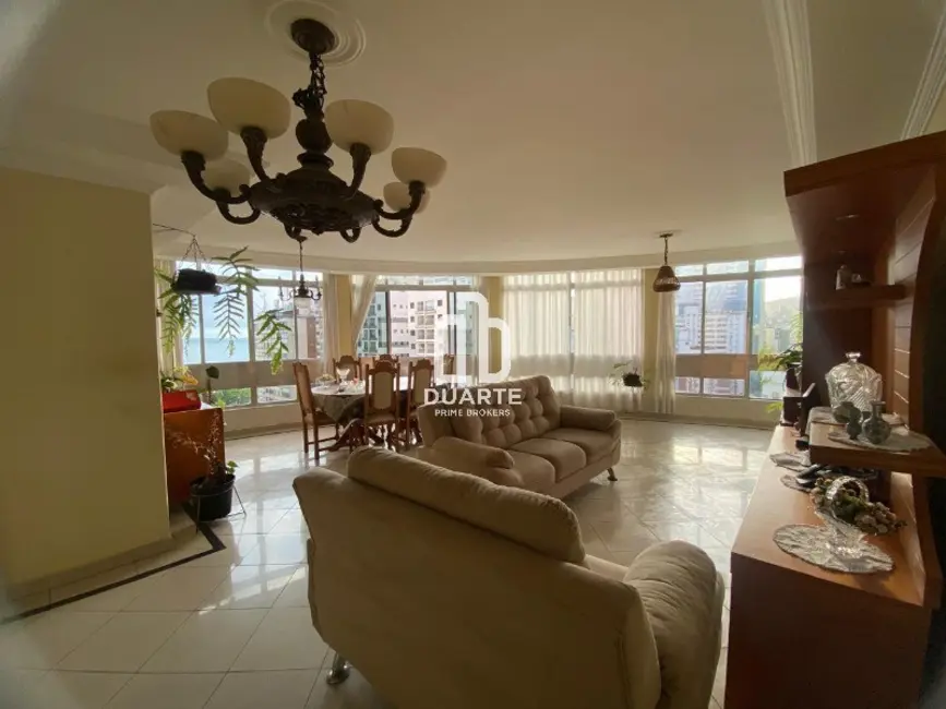 Apartamento com 3 quartos à venda, 178m2 em Gonzaga, Santos - SP - imagem 4 Foto 4 de Apartamento com 3 quartos à venda, 178m2 em Gonzaga, Santos - SP