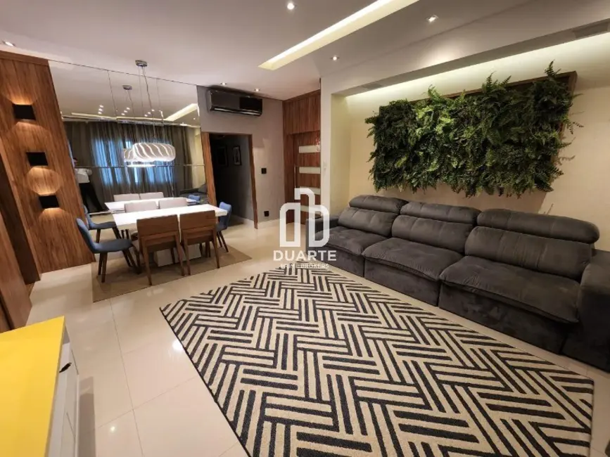 Foto 2 de Casa com 3 quartos à venda, 270m2 em Boqueirão, Santos - SP