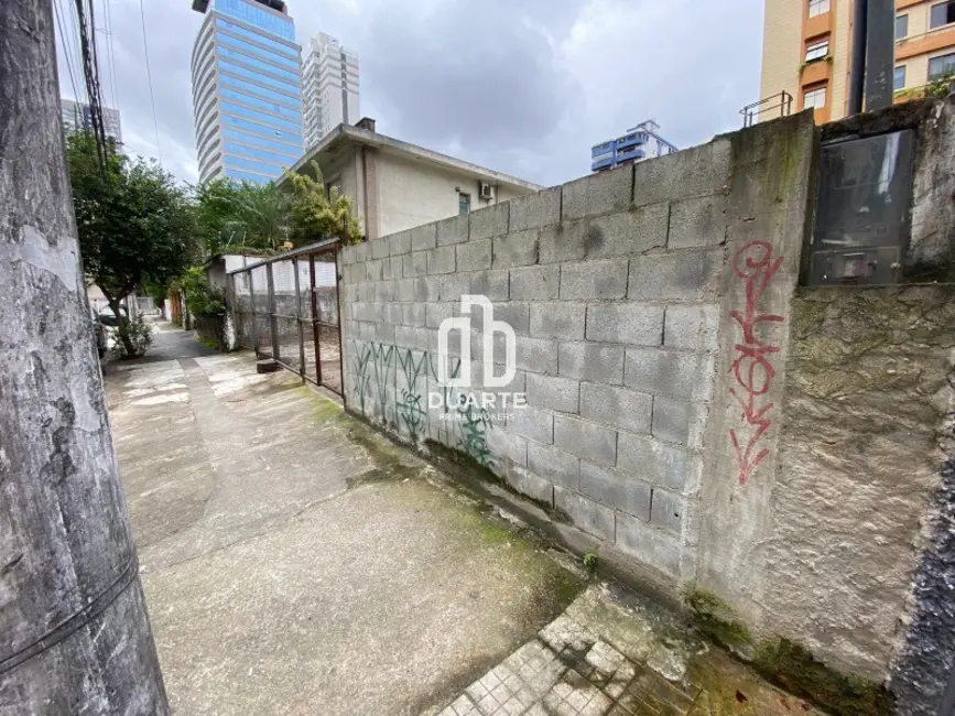 Foto 4 de Terreno / Lote à venda, 411m2 em Gonzaga, Santos - SP