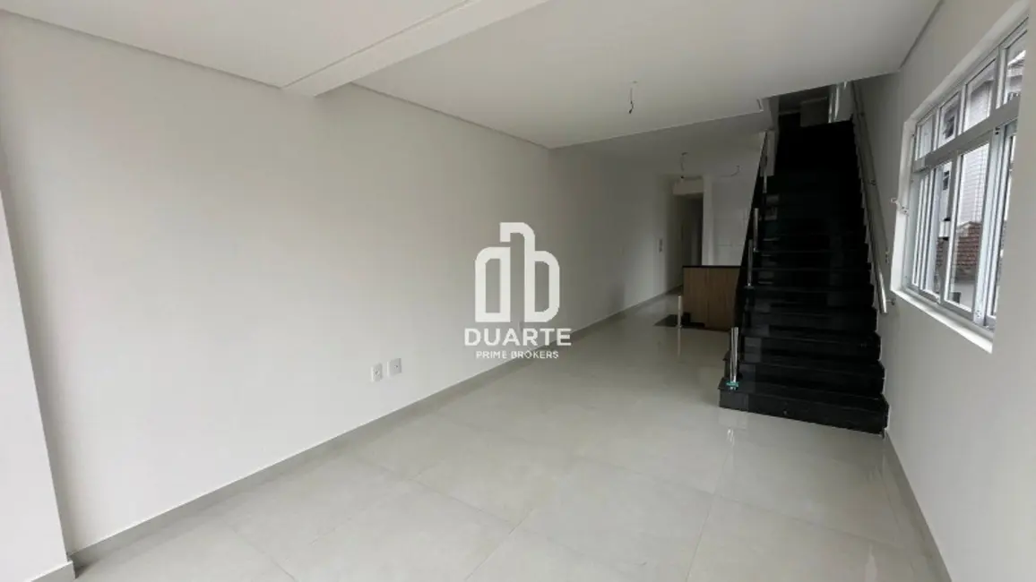 Casa com 3 quartos à venda, 215m2 em Ponta da Praia, Santos - SP - imagem 3 Foto 3 de Casa com 3 quartos à venda, 215m2 em Ponta da Praia, Santos - SP