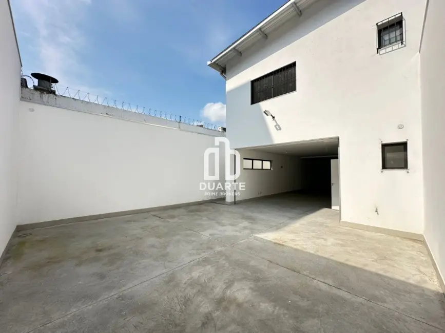 Armazém / Galpão para alugar, 282m2 em Ponta da Praia, Santos - SP - imagem 9 Foto 9 de Armazém / Galpão para alugar, 282m2 em Ponta da Praia, Santos - SP