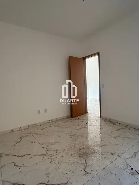 Foto 5 de Casa com 2 quartos à venda, 60m2 em Esplanada dos Barreiros, Sao Vicente - SP