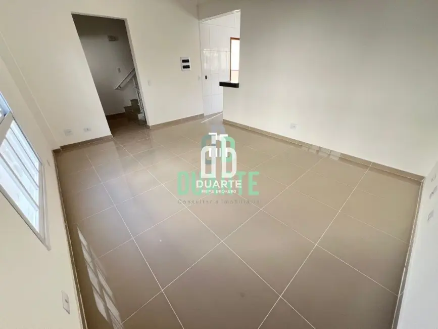 Casa com 2 quartos à venda, 128m2 em Marapé, Santos - SP - imagem 4 Foto 4 de Casa com 2 quartos à venda, 128m2 em Marapé, Santos - SP