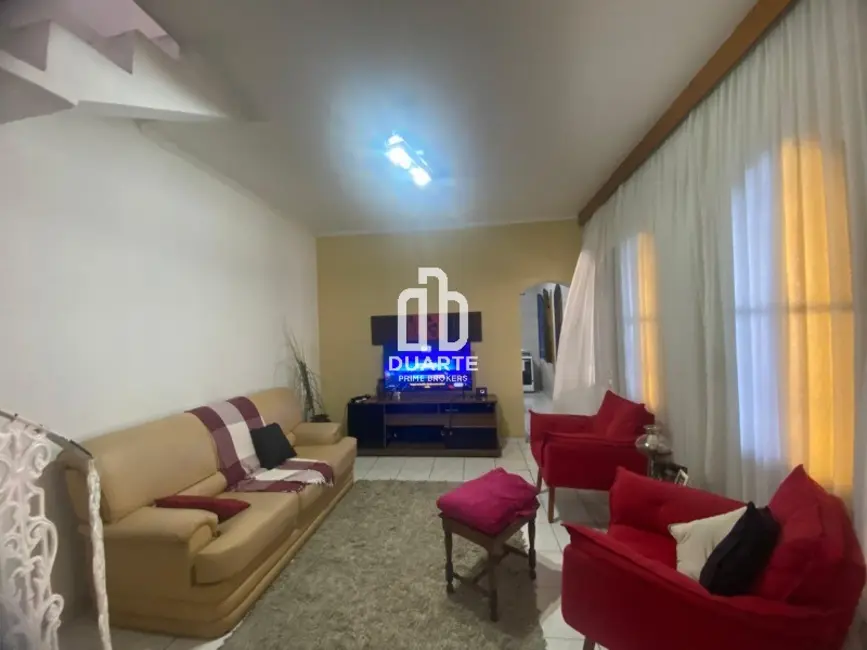 Foto 2 de Casa com 3 quartos à venda, 176m2 em Esplanada dos Barreiros, Sao Vicente - SP