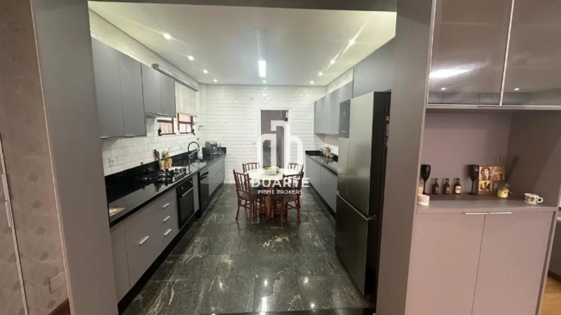 Apartamento com 3 quartos à venda, 192m2 em Centro, Sao Vicente - SP - imagem 7 Foto 7 de Apartamento com 3 quartos à venda, 192m2 em Centro, Sao Vicente - SP