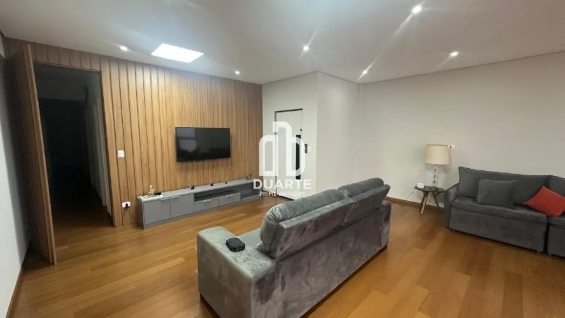 Apartamento com 3 quartos à venda, 192m2 em Centro, Sao Vicente - SP - imagem 3 Foto 3 de Apartamento com 3 quartos à venda, 192m2 em Centro, Sao Vicente - SP