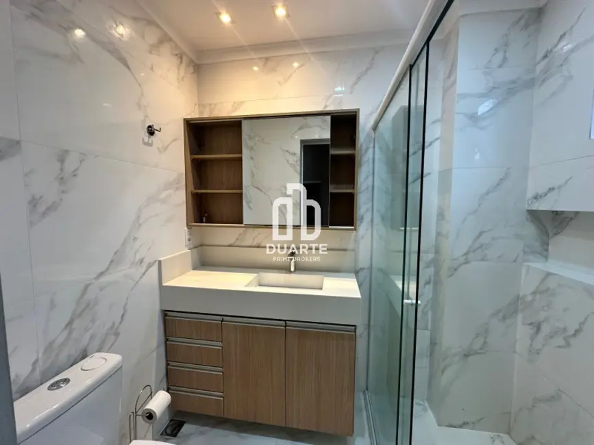 Apartamento com 2 quartos à venda, 101m2 em Vila Mathias, Santos - SP - imagem 7 Foto 7 de Apartamento com 2 quartos à venda, 101m2 em Vila Mathias, Santos - SP