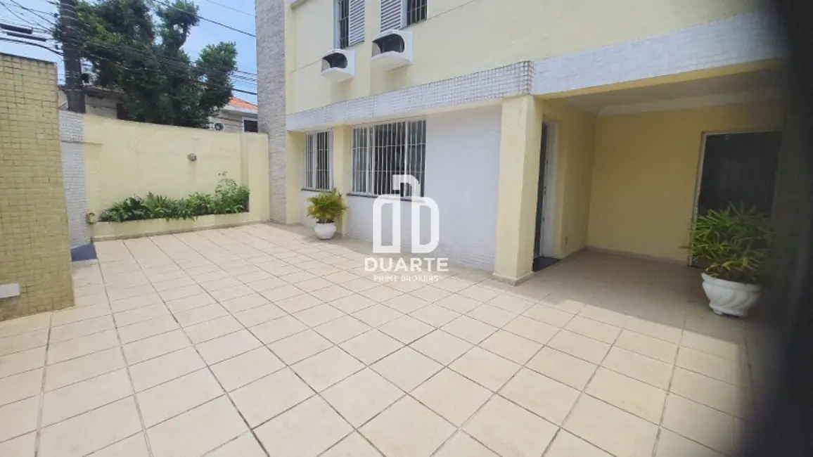 Foto 5 de Casa com 3 quartos à venda, 115m2 em Embaré, Santos - SP