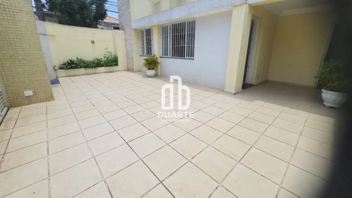 Foto 3 de Casa com 3 quartos à venda, 115m2 em Embaré, Santos - SP