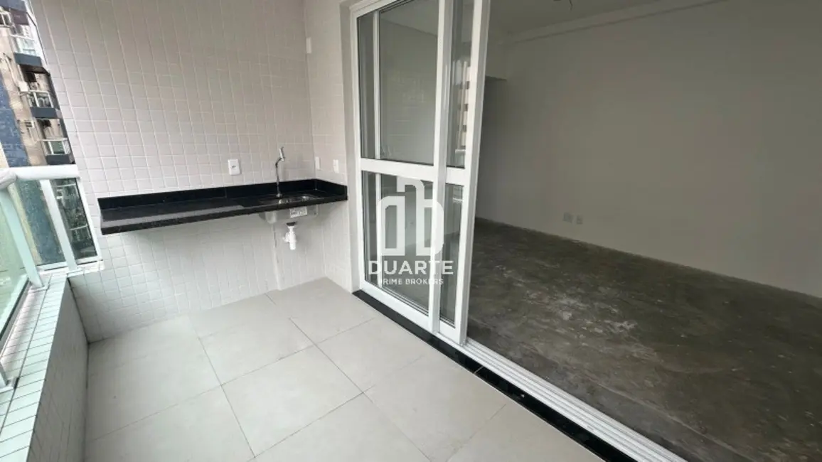 Foto 2 de Apartamento com 2 quartos à venda, 76m2 em Embaré, Santos - SP