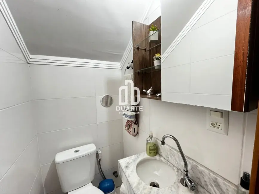 Foto 5 de Casa com 3 quartos à venda, 110m2 em Macuco, Santos - SP