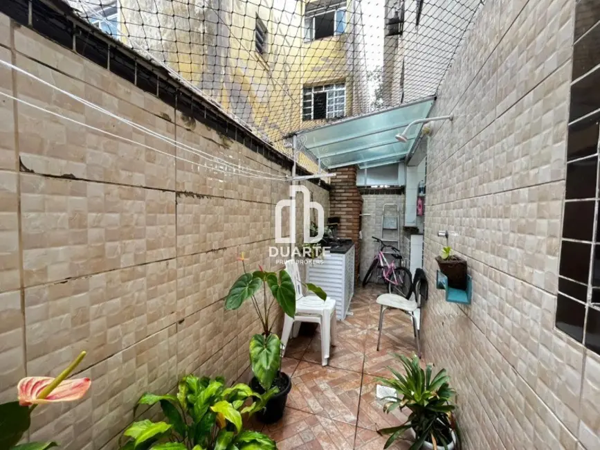 Foto 1 de Casa com 3 quartos à venda, 110m2 em Macuco, Santos - SP