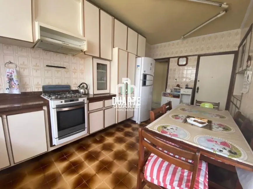 Apartamento com 2 quartos à venda, 98m2 em Campo Grande, Santos - SP - imagem 9 Foto 9 de Apartamento com 2 quartos à venda, 98m2 em Campo Grande, Santos - SP