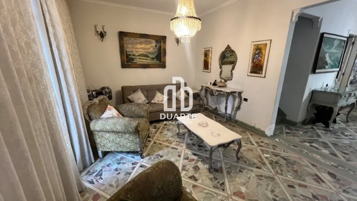 Foto 2 de Casa com 3 quartos à venda, 210m2 em Campo Grande, Santos - SP