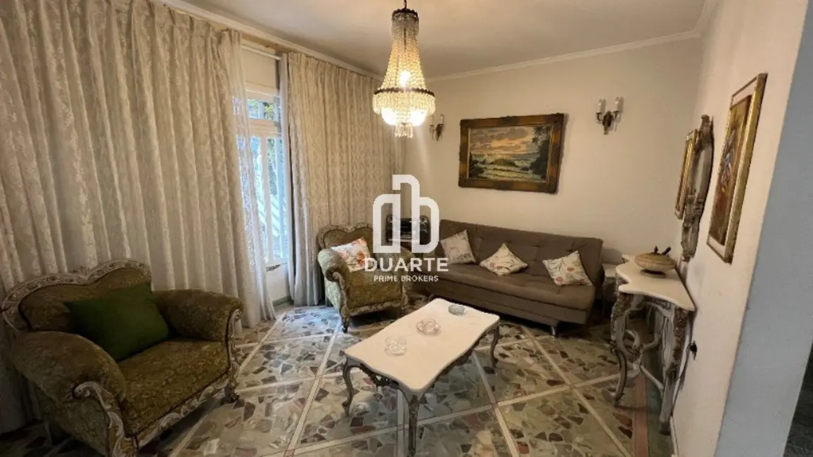 Foto 1 de Casa com 3 quartos à venda, 210m2 em Campo Grande, Santos - SP