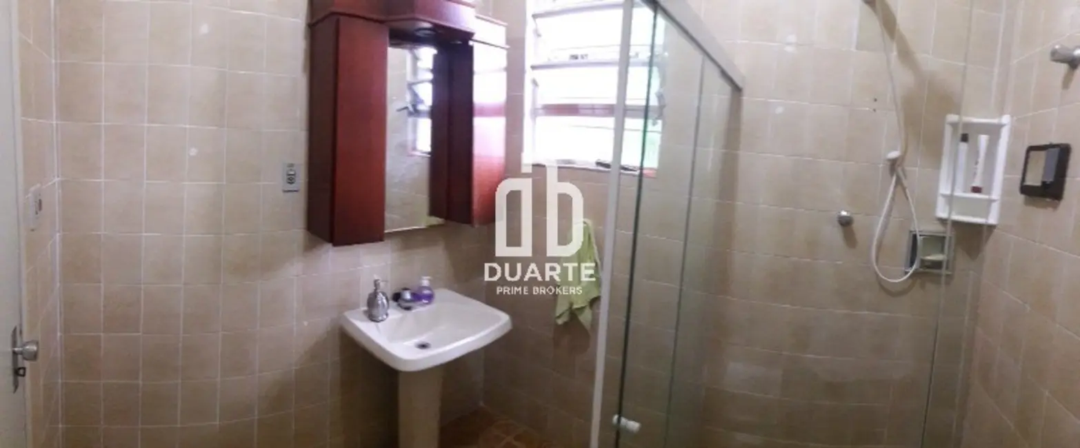 Foto 6 de Casa com 4 quartos à venda, 308m2 em Centro, Sao Vicente - SP