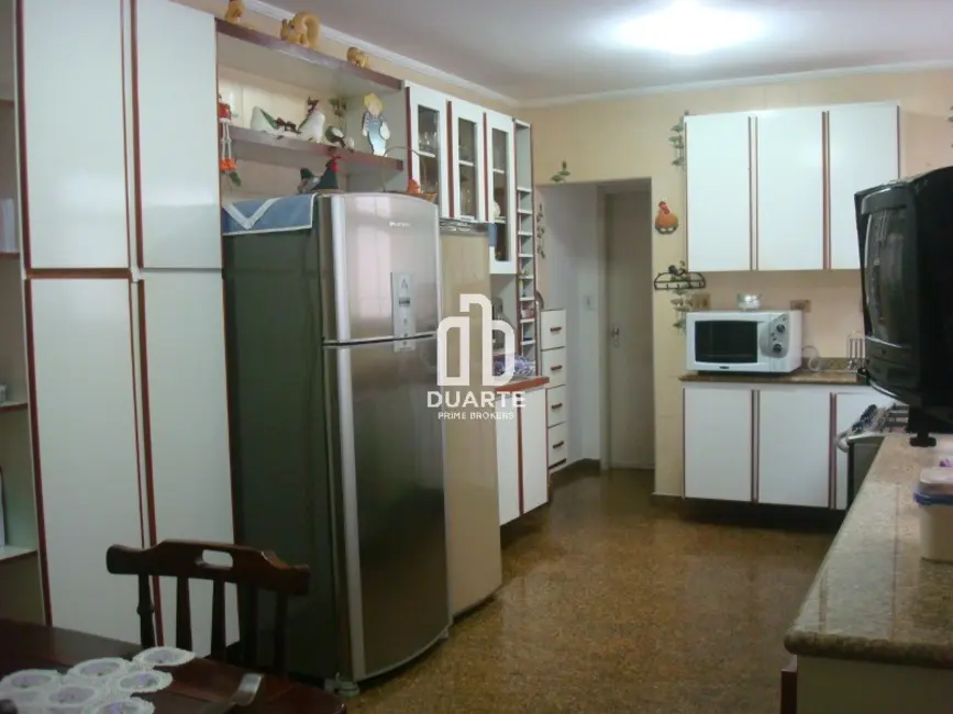 Foto 5 de Casa com 4 quartos à venda, 308m2 em Centro, Sao Vicente - SP