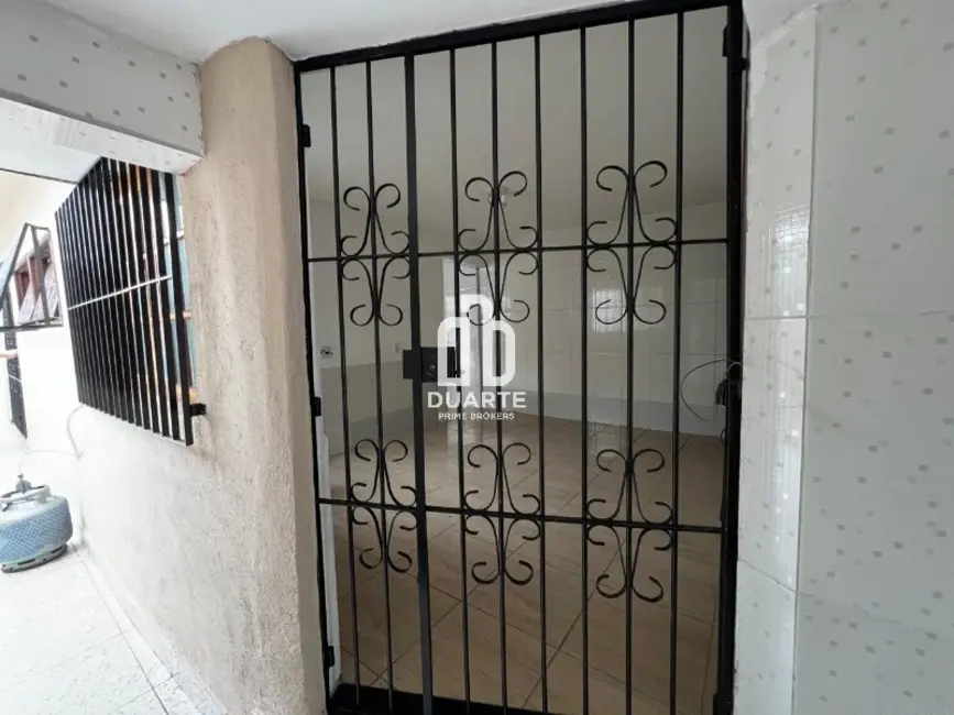 Foto 3 de Casa com 2 quartos à venda, 168m2 em Vila Nossa Senhora de Fátima, Sao Vicente - SP