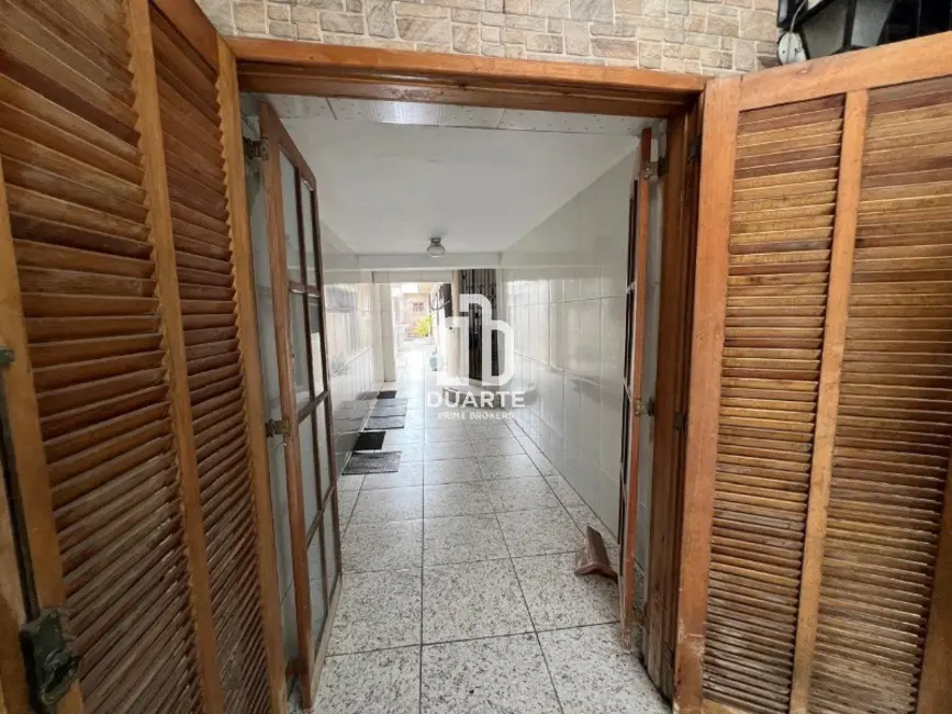 Foto 2 de Casa com 2 quartos à venda, 168m2 em Vila Nossa Senhora de Fátima, Sao Vicente - SP