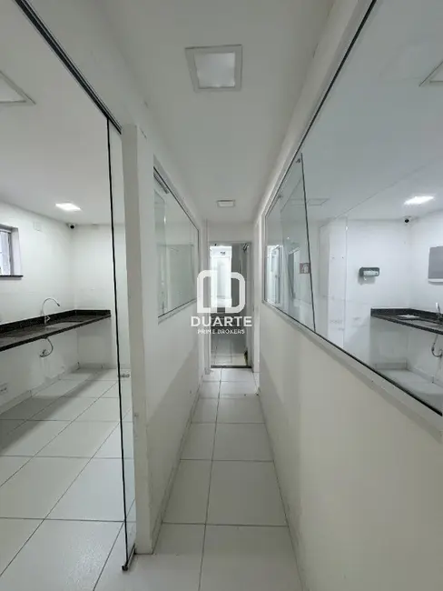 Foto 8 de Casa com 8 quartos à venda, 358m2 em Campo Grande, Santos - SP