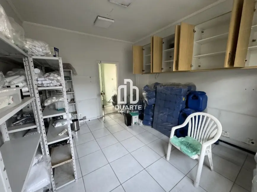Foto 5 de Casa com 8 quartos à venda, 358m2 em Campo Grande, Santos - SP