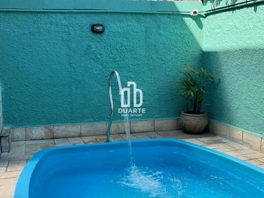 Casa com 3 quartos à venda, 250m2 em Embaré, Santos - SP - imagem 5 Foto 5 de Casa com 3 quartos à venda, 250m2 em Embaré, Santos - SP