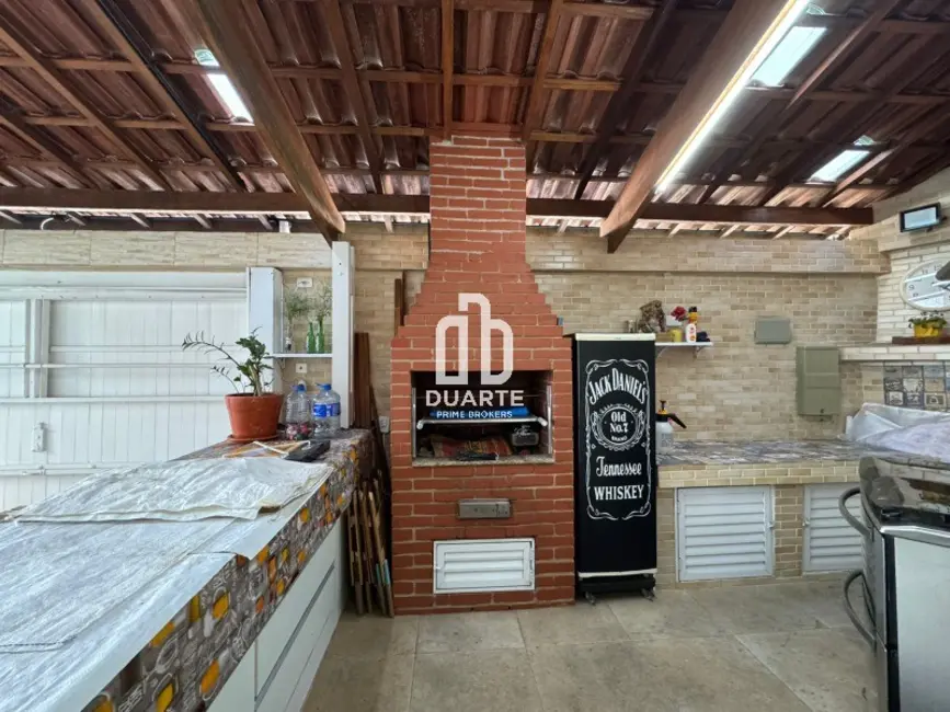 Foto 2 de Casa com 3 quartos à venda, 250m2 em Embaré, Santos - SP