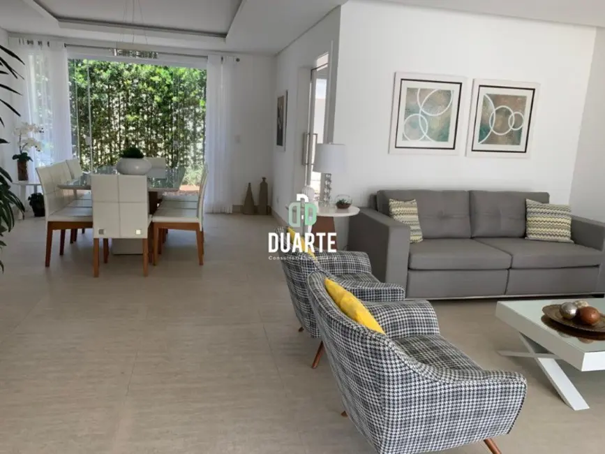Foto 5 de Casa com 5 quartos à venda, 384m2 em Tombo, Guaruja - SP