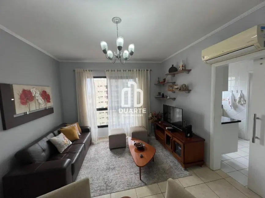 Apartamento com 2 quartos à venda, 72m2 em Gonzaga, Santos - SP - imagem 4 Foto 4 de Apartamento com 2 quartos à venda, 72m2 em Gonzaga, Santos - SP