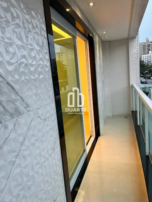 Foto 2 de Casa com 4 quartos à venda, 370m2 em Ponta da Praia, Santos - SP