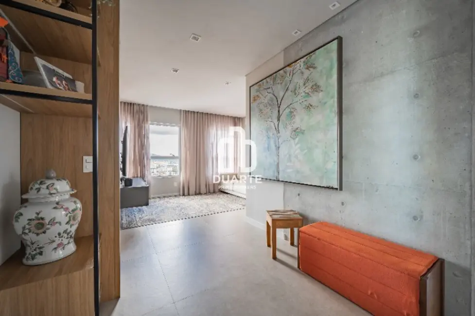 Apartamento com 2 quartos à venda, 74m2 em Embaré, Santos - SP - imagem 3 Foto 3 de Apartamento com 2 quartos à venda, 74m2 em Embaré, Santos - SP