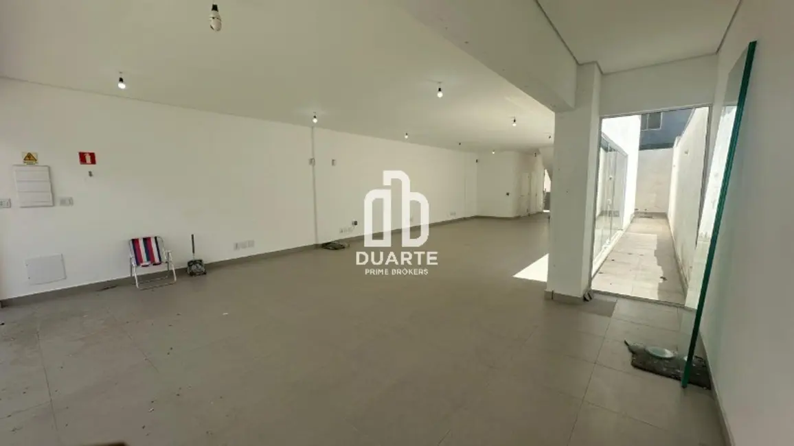 Loja à venda, 255m2 em Centro, Sao Vicente - SP - imagem 6 Foto 6 de Loja à venda, 255m2 em Centro, Sao Vicente - SP