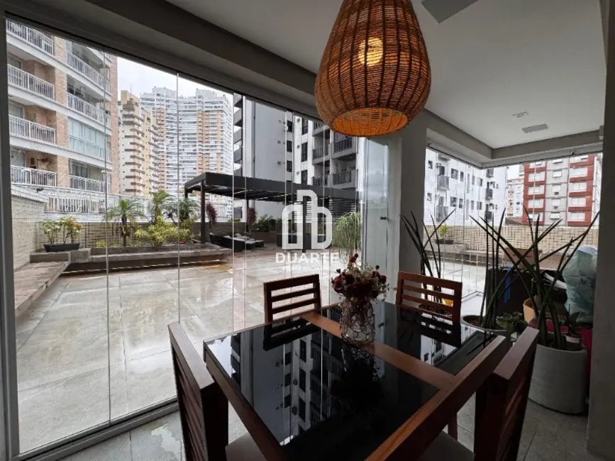 Foto 8 de Apartamento com 2 quartos à venda, 261m2 em Gonzaga, Santos - SP