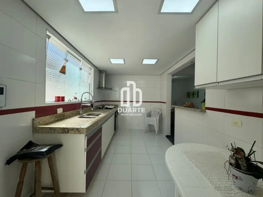 Foto 8 de Casa com 3 quartos à venda, 190m2 em Aparecida, Santos - SP