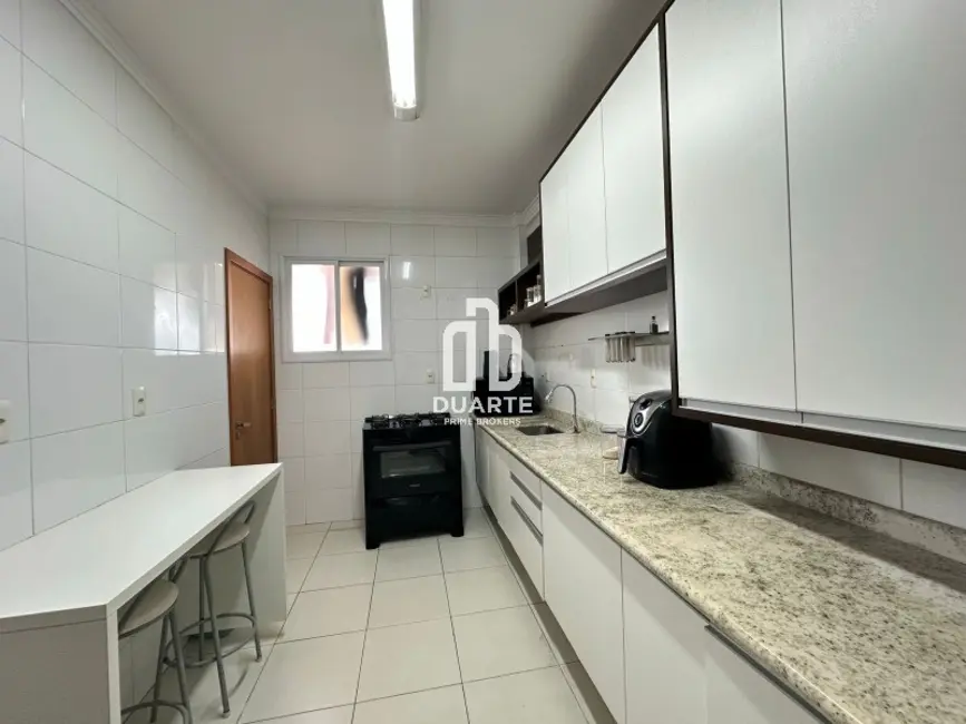 Foto 6 de Apartamento com 2 quartos à venda, 88m2 em Macuco, Santos - SP