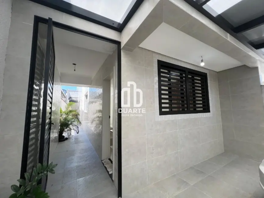 Foto 1 de Casa com 3 quartos à venda, 130m2 em Boqueirão, Santos - SP