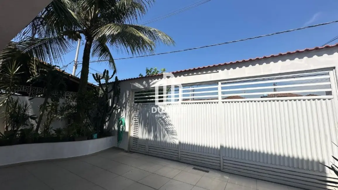 Foto 2 de Casa com 5 quartos à venda, 250m2 em Cidade Naútica, Sao Vicente - SP