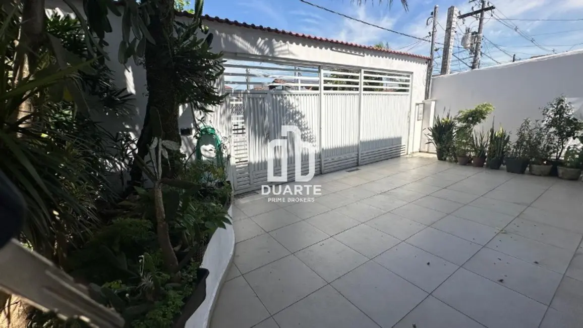 Foto 1 de Casa com 5 quartos à venda, 250m2 em Cidade Naútica, Sao Vicente - SP