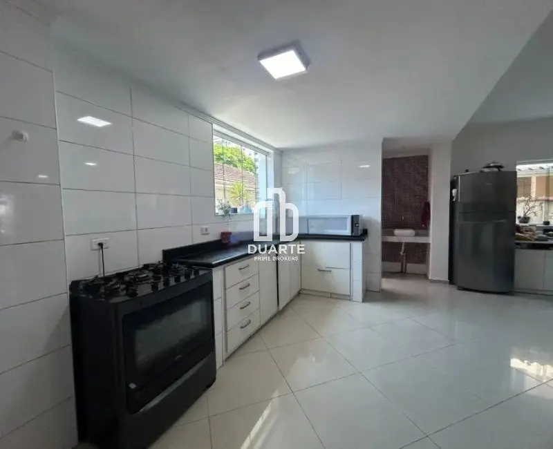 Casa com 3 quartos à venda, 290m2 em Campo Grande, Santos - SP - imagem 5 Foto 5 de Casa com 3 quartos à venda, 290m2 em Campo Grande, Santos - SP