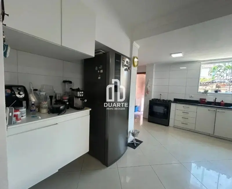 Casa com 3 quartos à venda, 290m2 em Campo Grande, Santos - SP - imagem 6 Foto 6 de Casa com 3 quartos à venda, 290m2 em Campo Grande, Santos - SP