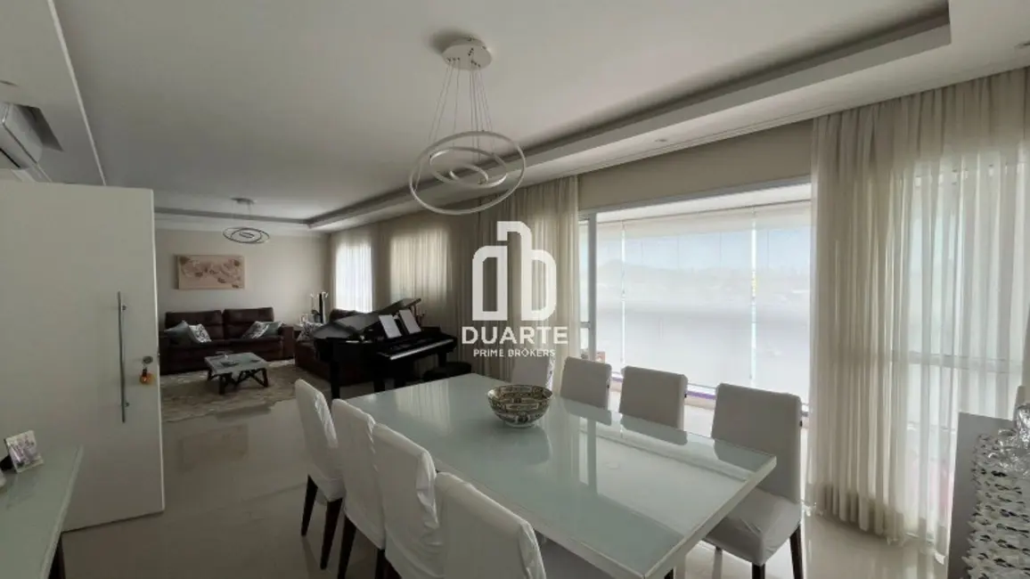 Foto 3 de Apartamento com 3 quartos à venda, 190m2 em Ponta da Praia, Santos - SP